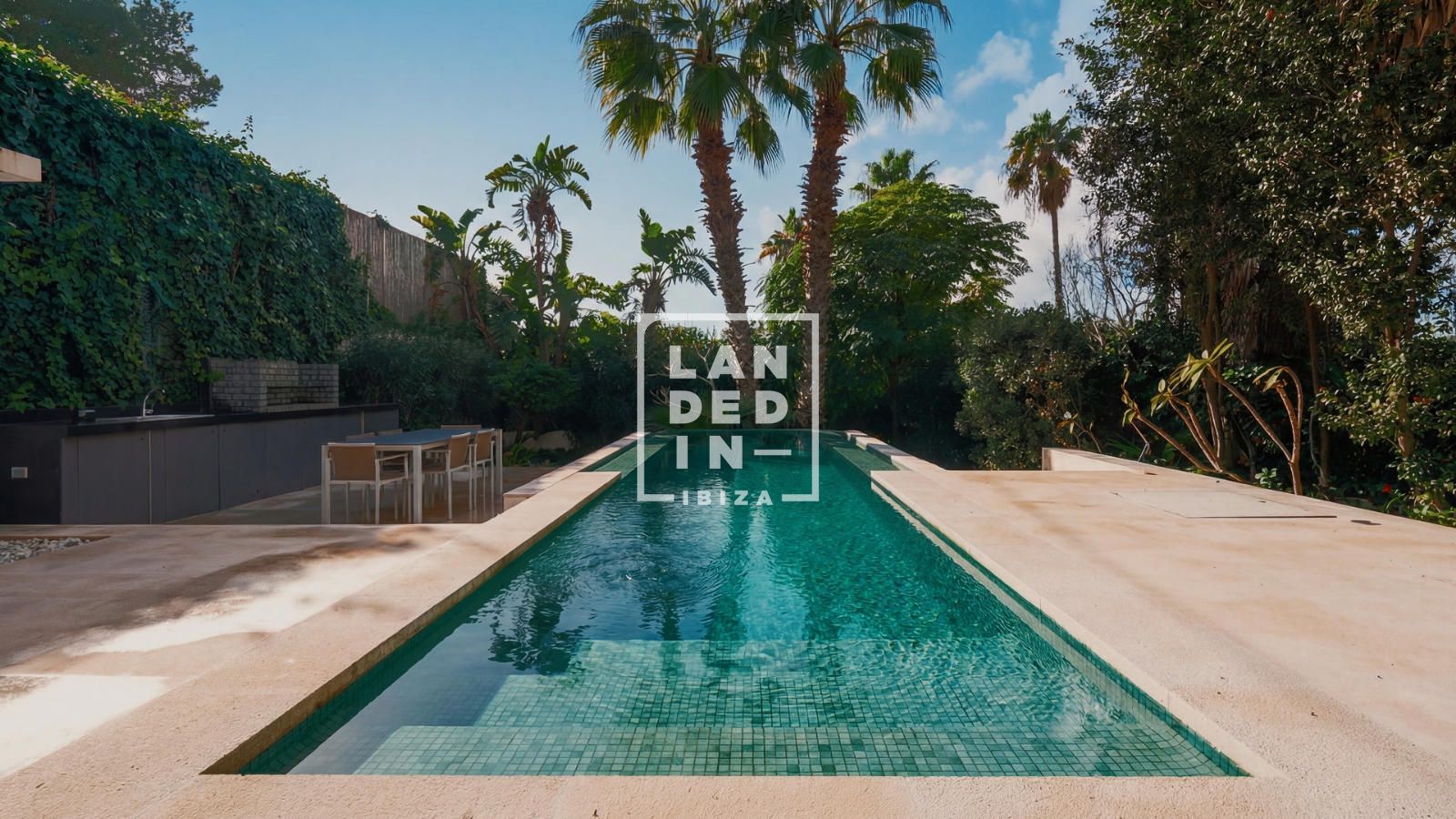 House for sale Santa Eularia des Riu, Baleares. Ref: 2873. LANDED IN IBIZA