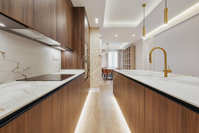 Piso en venta Madrid. Ref: 1010. LARENA REAL ESTATE