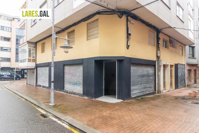 Local Comercial en aluguer  en Cangas, Pontevedra . Ref: 1060. Lares Inmobiliaria