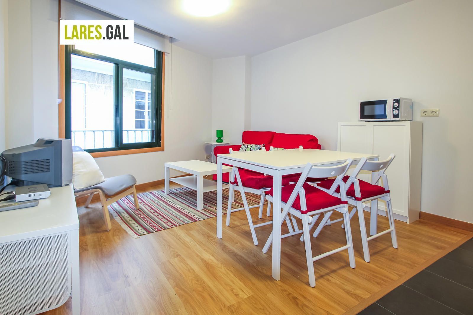 Piso en alquiler Cangas, Pontevedra. Ref: 1463. Lares Inmobiliaria