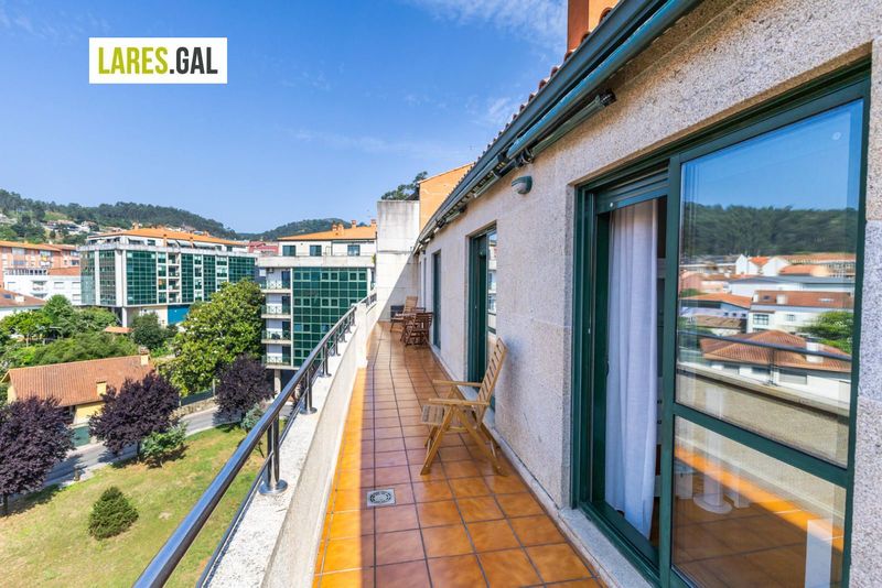 Ático en aluguer  en Cangas, Pontevedra . Ref: 1689. Lares Inmobiliaria