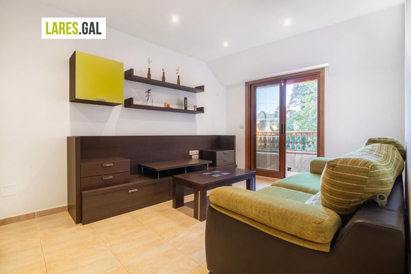 Penthouse in Cangas, Pontevedra . Ref: 1823. Lares Inmobiliaria