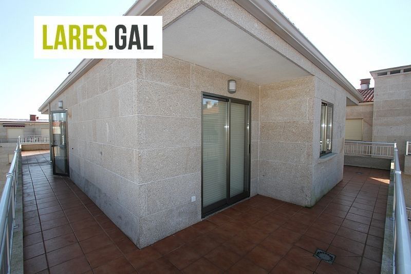 Penthouse for sale  in Cangas, Pontevedra . Ref: 2126. Lares Inmobiliaria
