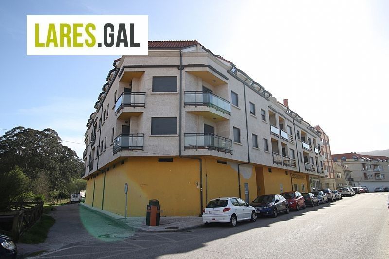 Comercial Premise for rent  in Cangas, Pontevedra . Ref: 2440. Lares Inmobiliaria