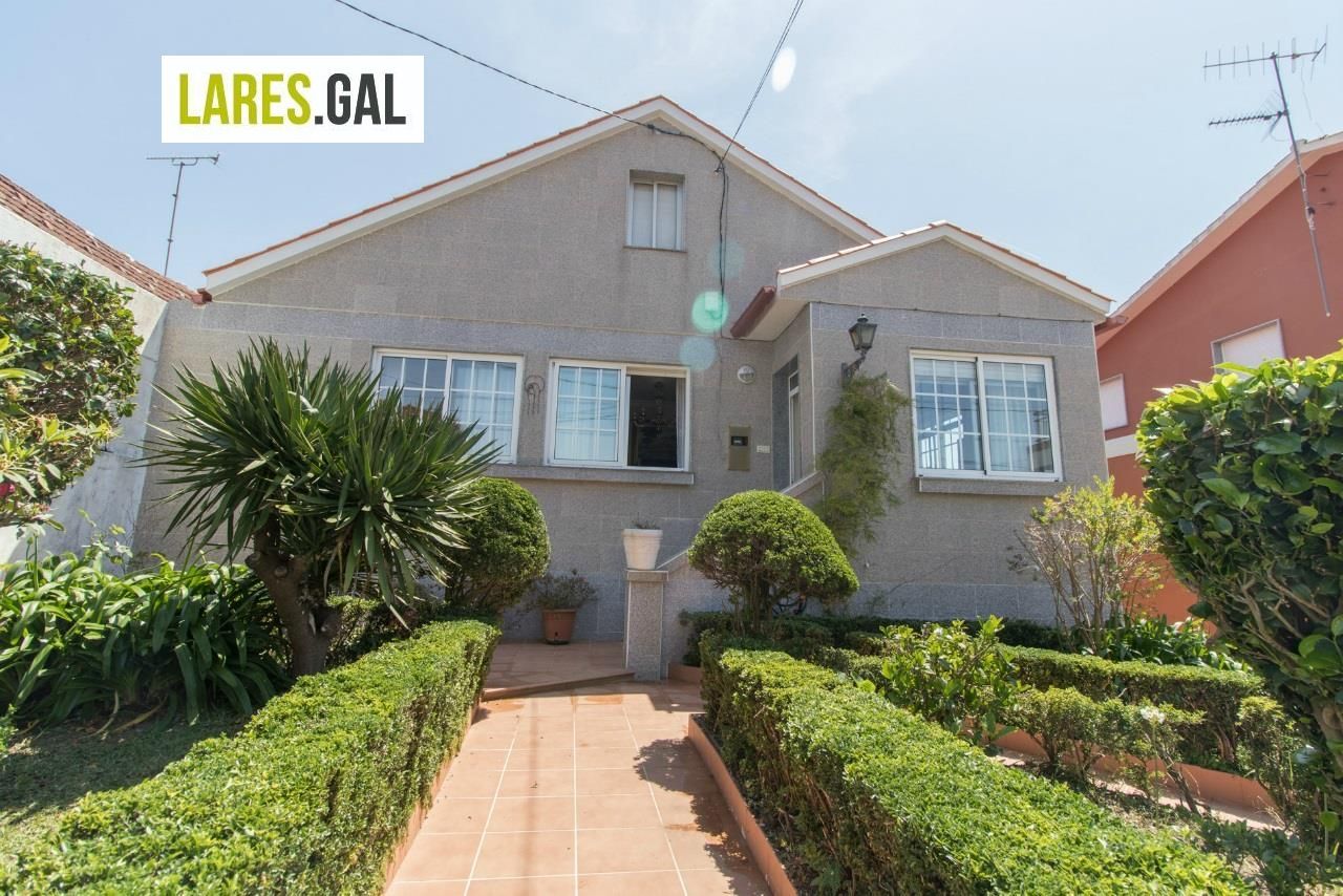 Piso Cangas, Pontevedra. Ref: 2693. Lares Inmobiliaria