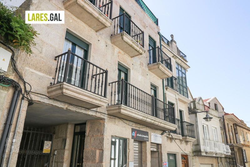 Piso en Cangas, Pontevedra . Ref: 2699. Lares Inmobiliaria