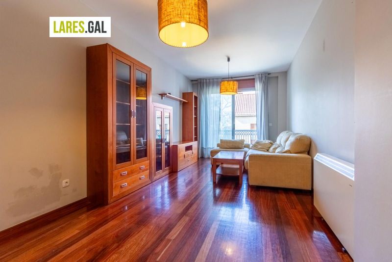 Piso en venta  en Cangas, Pontevedra . Ref: 2760. Lares Inmobiliaria