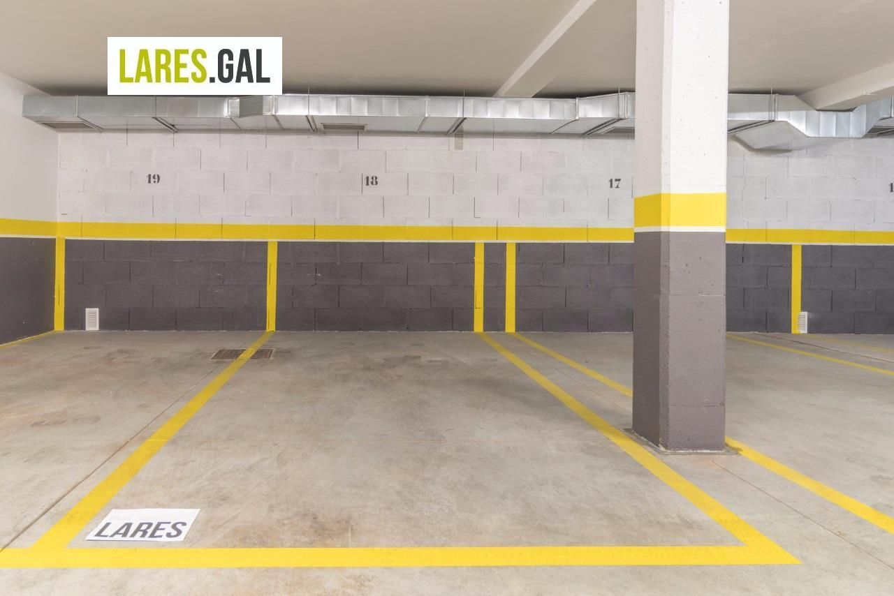 Garaje en alquiler Cangas, Pontevedra. Ref: 2878. Lares Inmobiliaria
