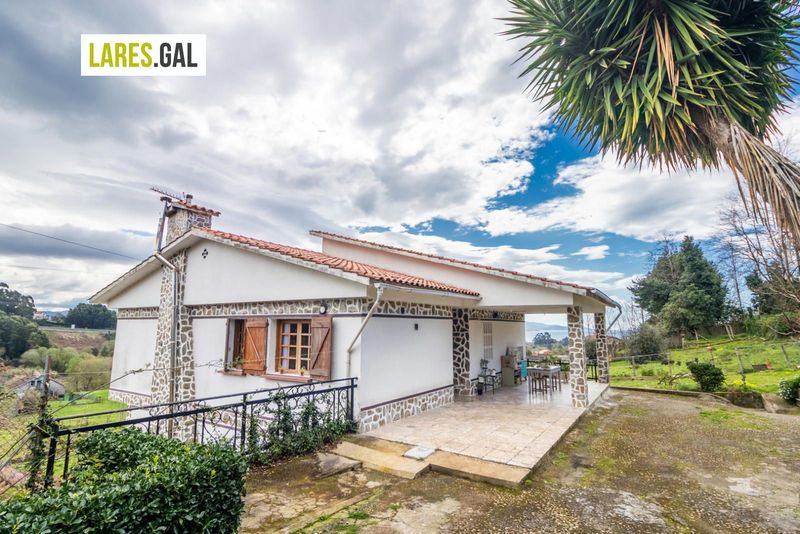 Heim zu verkaufen  in Moaña, Pontevedra . Ref: 3143. Lares Inmobiliaria