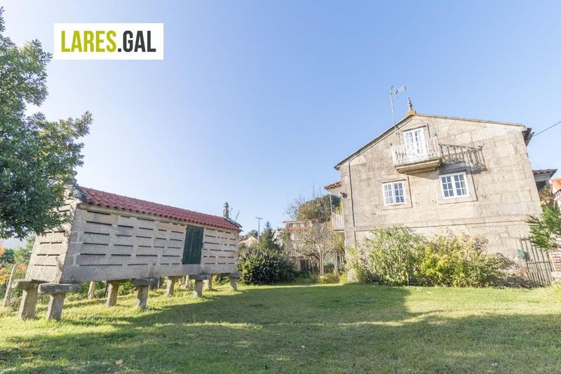 Casa en venda  en Cangas, Pontevedra . Ref: 3237. Lares Inmobiliaria