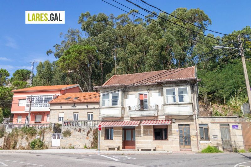 Adosado en venda  en Cangas, Pontevedra . Ref: 4006. Lares Inmobiliaria