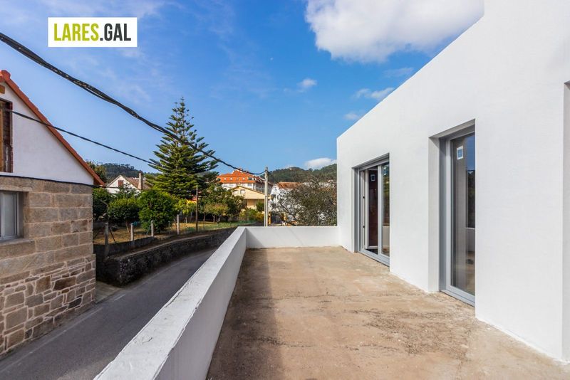 Detached villa for sale  in Cangas, Pontevedra . Ref: 4166. Lares Inmobiliaria