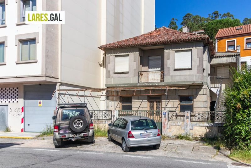 House for sale  in Cangas, Pontevedra . Ref: 4215. Lares Inmobiliaria
