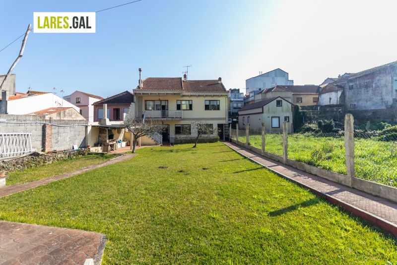 House for sale  in Cangas, Pontevedra . Ref: 4230. Lares Inmobiliaria