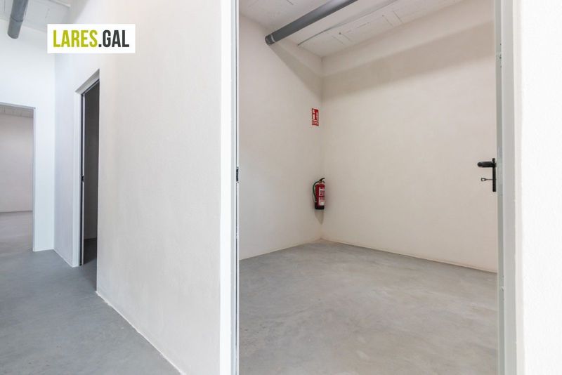 Storage Room for rent  in Cangas, Pontevedra . Ref: 4268. Lares Inmobiliaria