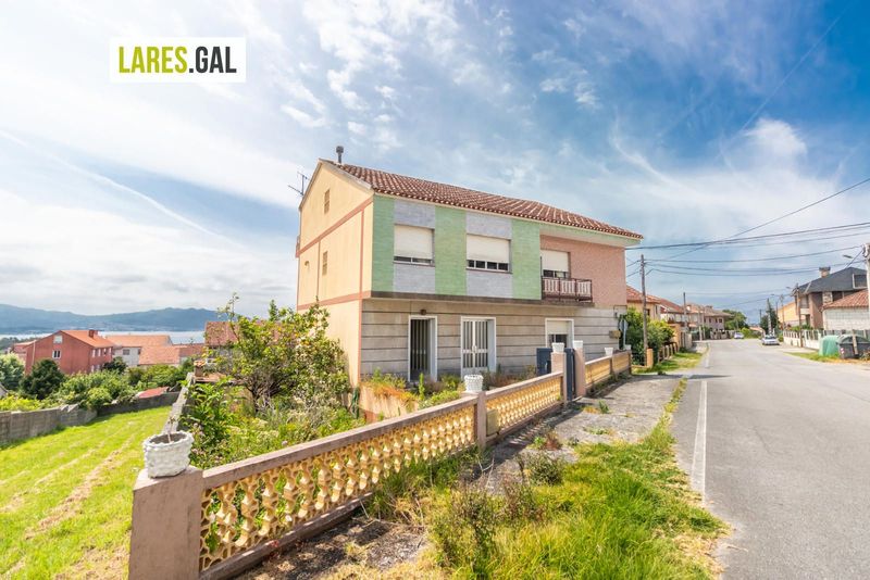Casa en venta  en Cangas, Pontevedra . Ref: 4310. Lares Inmobiliaria