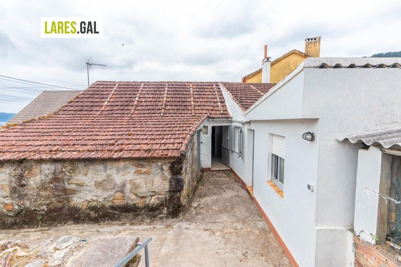 Casa en venda  en Cangas, Pontevedra . Ref: 4311. Lares Inmobiliaria
