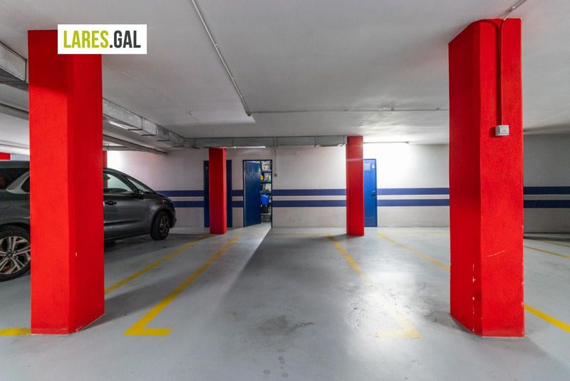 Garage for sale  in Cangas, Pontevedra . Ref: 4418. Lares Inmobiliaria