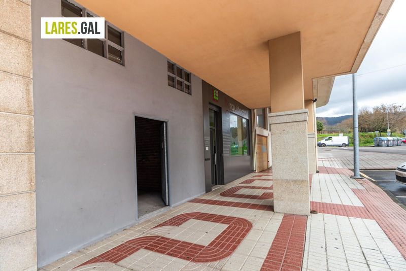 Local Comercial en alquiler  en Moaña, Pontevedra . Ref: 4426. Lares Inmobiliaria