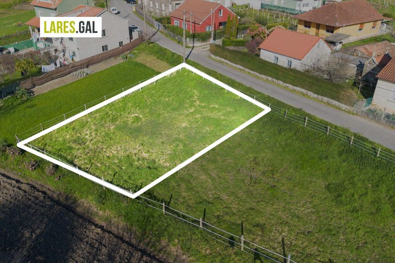 Parcela en venta  en Cangas, Pontevedra . Ref: 4468. Lares Inmobiliaria