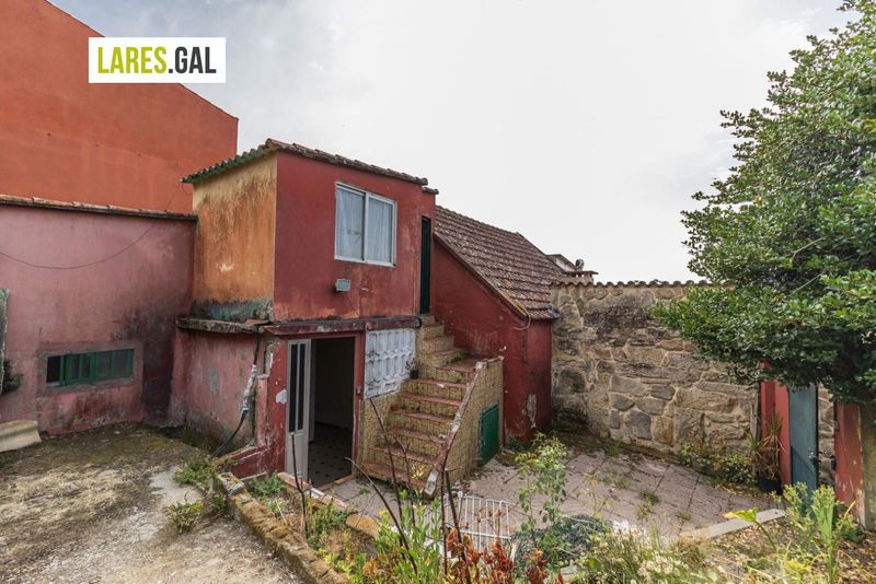 Casa en venda  en Cangas, Pontevedra . Ref: 4490. Lares Inmobiliaria
