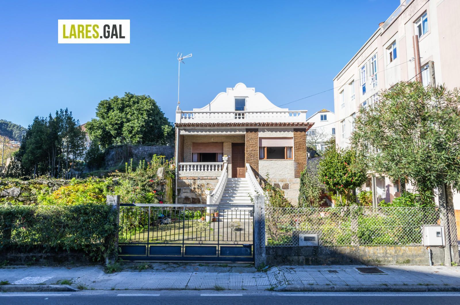 House for sale Cangas, Pontevedra. Ref: 4521. Lares Inmobiliaria