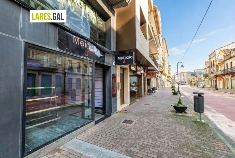Local Comercial en venta y alquiler  en Cangas, Pontevedra . Ref: 4543. Lares Inmobiliaria