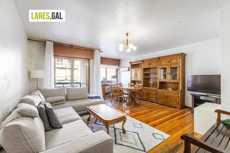 Piso en venta  en Cangas, Pontevedra . Ref: 4551. Lares Inmobiliaria