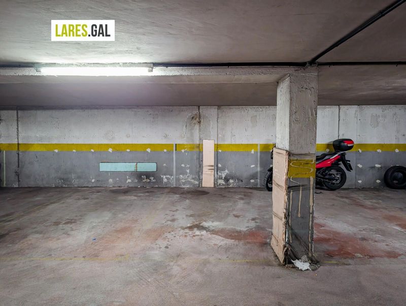Garaje en venta  en Cangas, Pontevedra . Ref: 4620. Lares Inmobiliaria
