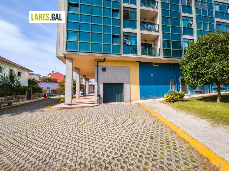 Garaje en venta  en Cangas, Pontevedra . Ref: 4634. Lares Inmobiliaria