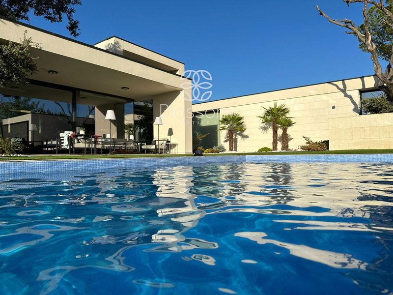 Chalet Independiente en venta Boadilla Del Monte, Madrid. Ref: 1009. BLOSSOM REAL ESTATE CLUB