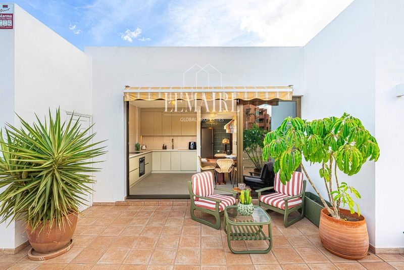 Chalet Independiente en venta Palm-Mar, Santa Cruz Tenerife. Ref: 1054. Lemaire Global Properties