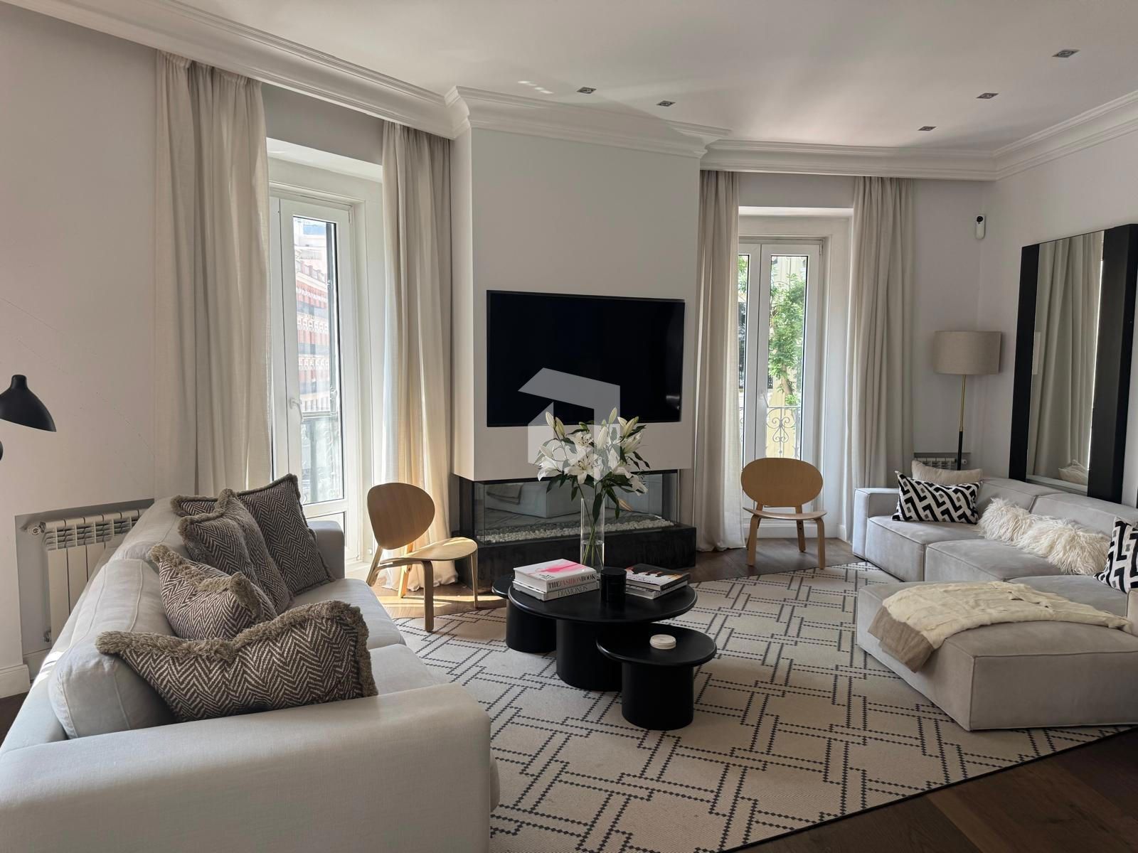 Flat for rent Madrid. Ref: 3071. Level Real Estate