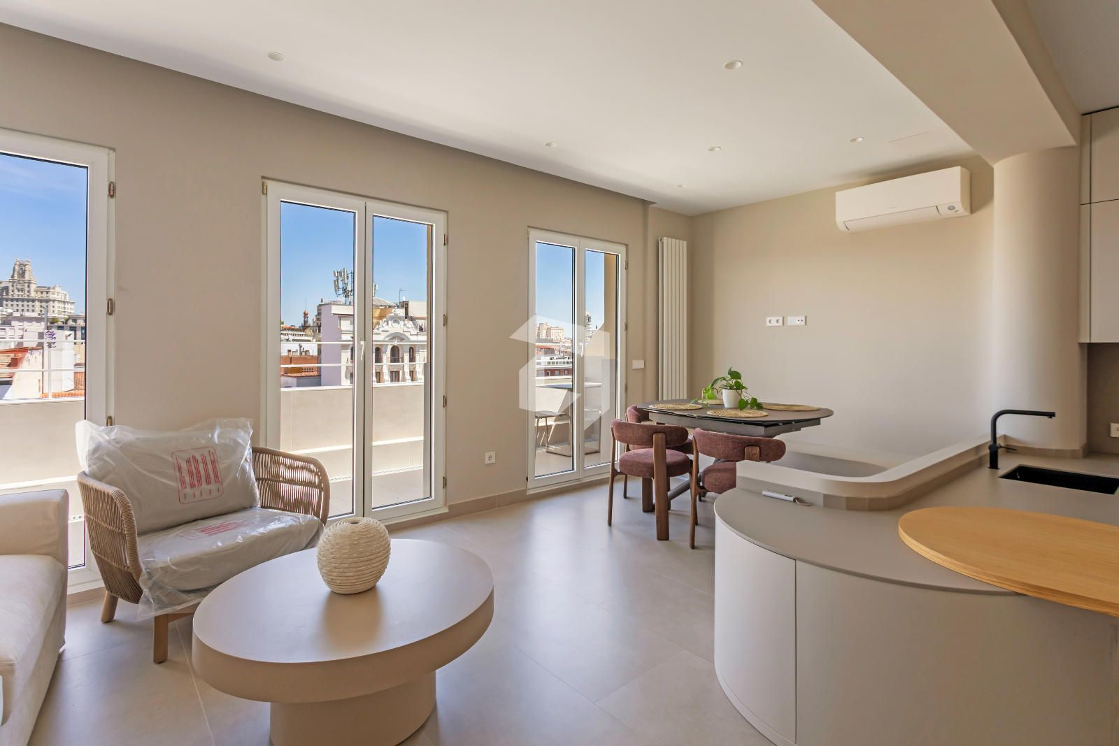 Ático en venta Madrid. Ref: 6405. Level Real Estate