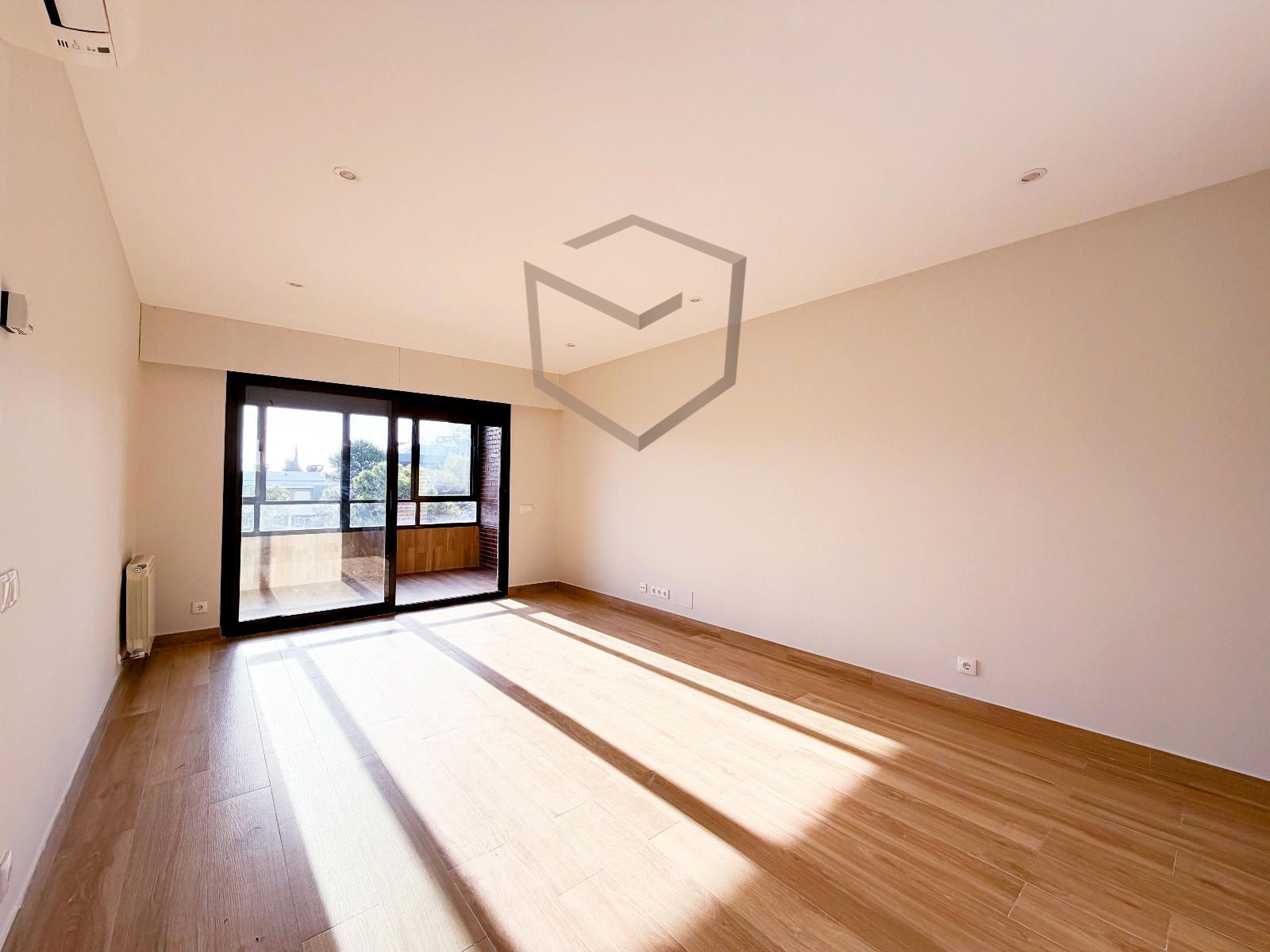 Flat for rent Pozuelo De Alarcón, Madrid. Ref: 6433. Level Real Estate