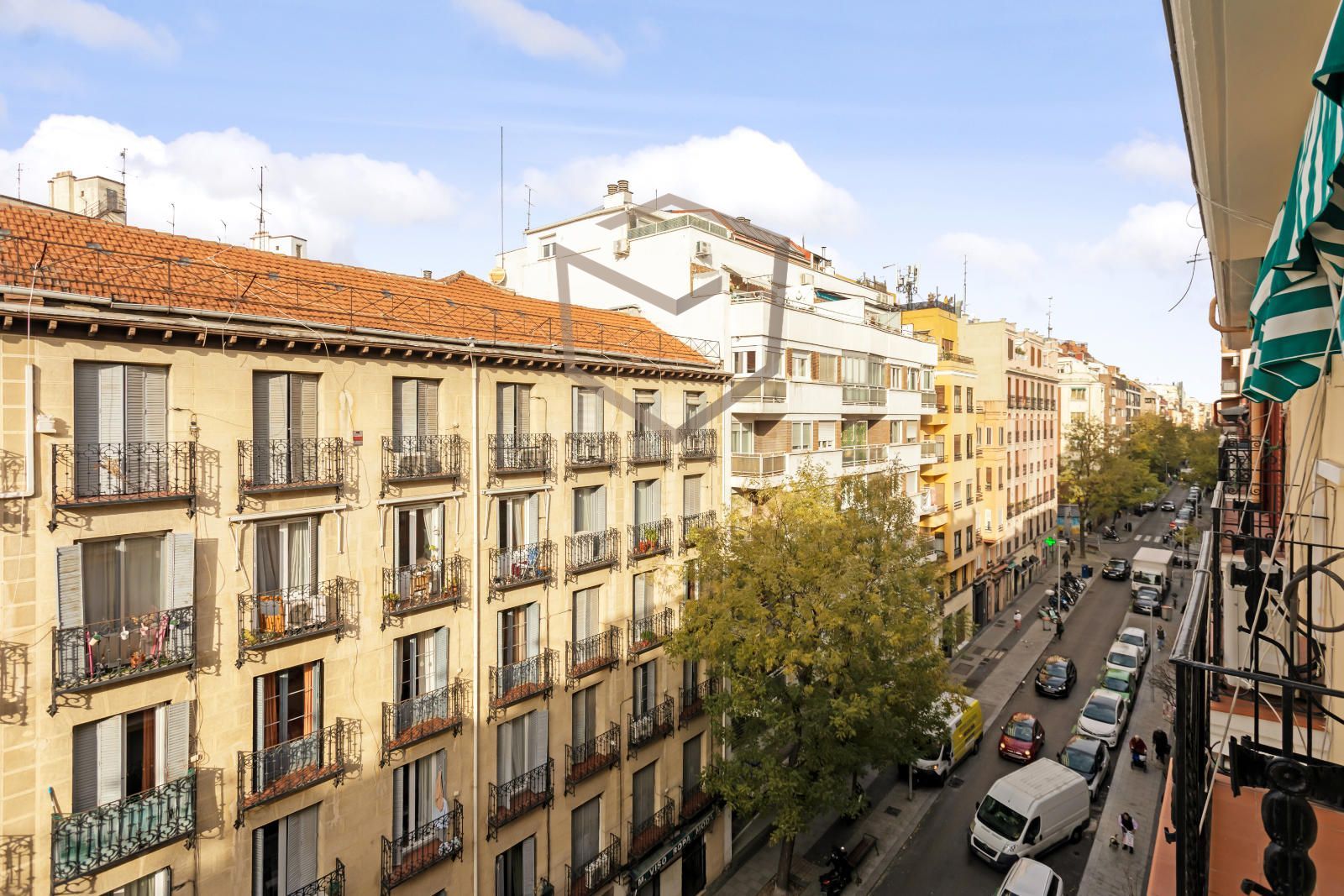 Flat for sale Madrid. Ref: 6498. Level Real Estate