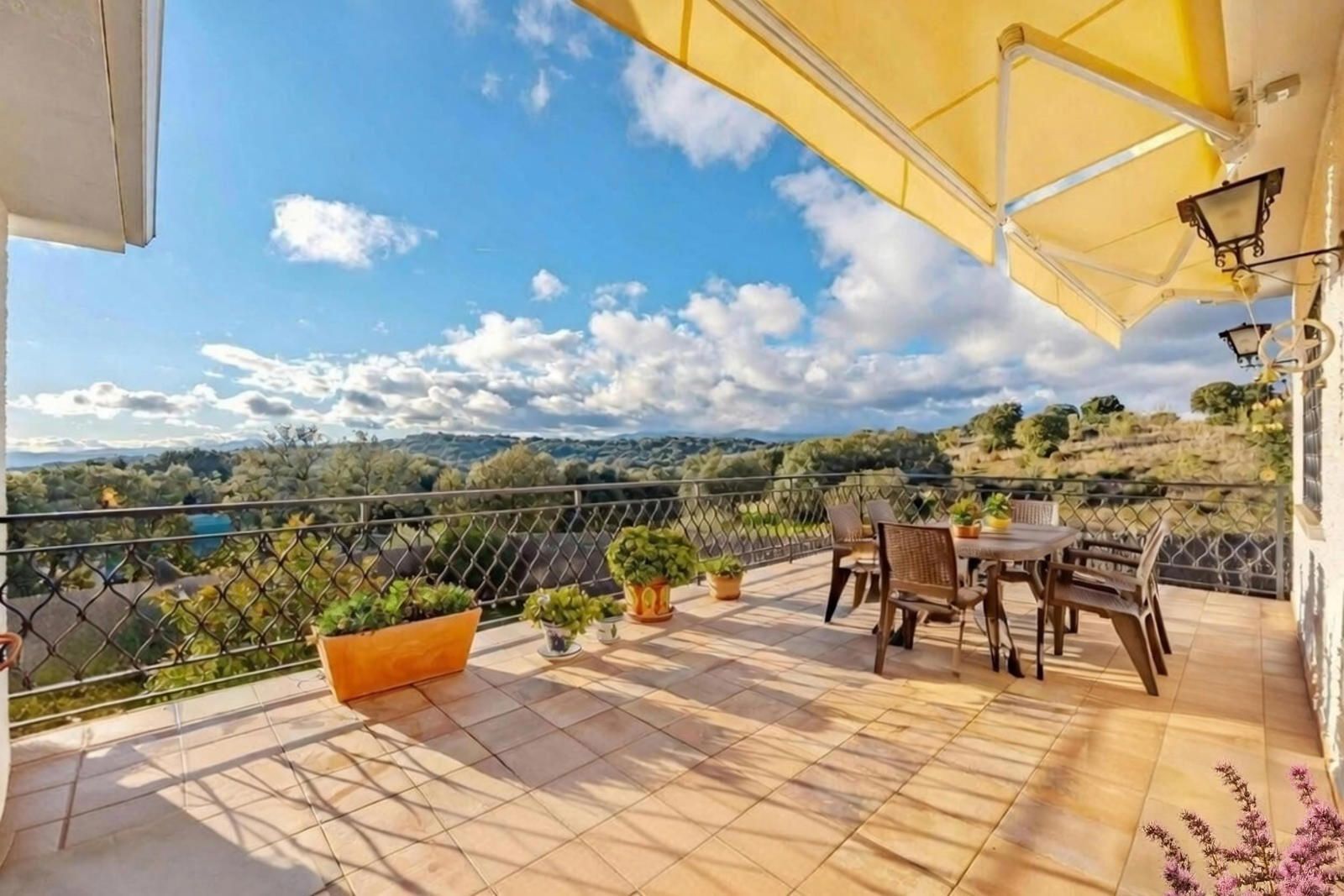 Chalet Independiente en venta Valdemorillo, Madrid. Ref: 6616. Level Real Estate