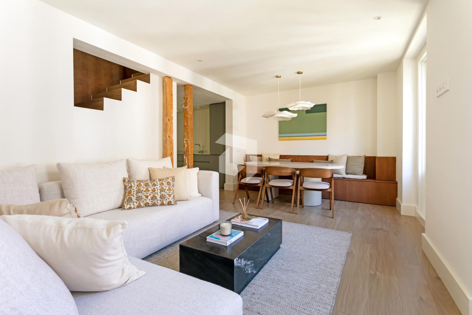 Duplex for sale Madrid. Ref: 7087. Level Real Estate