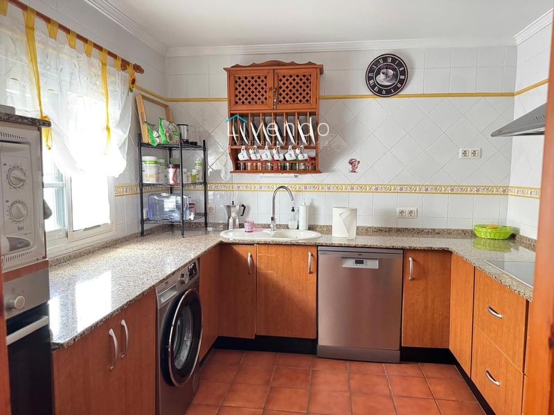 Reihenhaus zu verkaufen Chiclana de la Frontera, Cádiz. Ref: 1879. Livendo Agencia Inmobiliaria