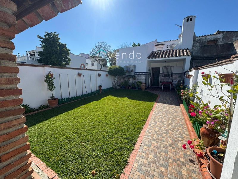 Heim zu verkaufen Chiclana de la Frontera, Cádiz. Ref: 1895. Livendo Agencia Inmobiliaria