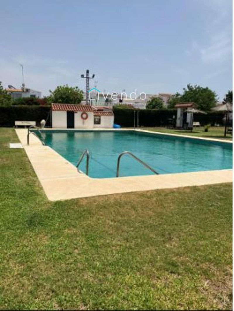 Casa en venta Chiclana de la Frontera, Cádiz. Ref: 1895. Livendo Agencia Inmobiliaria