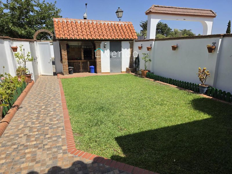 House for sale Chiclana de la Frontera, Cádiz. Ref: 1895. Livendo Agencia Inmobiliaria