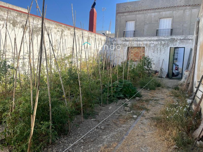 Grundstück zu verkaufen Chiclana de la Frontera, Cádiz. Ref: 2024. Livendo Agencia Inmobiliaria