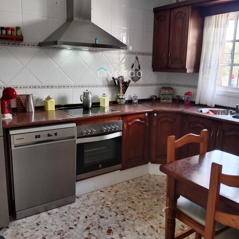 Freistehende Villa zu verkaufen Chiclana de la Frontera, Cádiz. Ref: 2027. Livendo Agencia Inmobiliaria