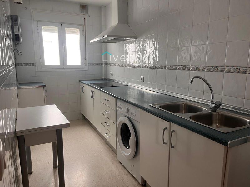 Wohnung zu verkaufen Chiclana de la Frontera, Cádiz. Ref: 2387. Livendo Agencia Inmobiliaria