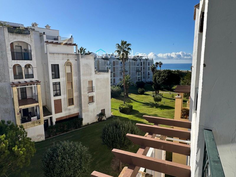 Piso en venta Zahara De Los Atunes, Cádiz. Ref: 2471. Livendo Agencia Inmobiliaria