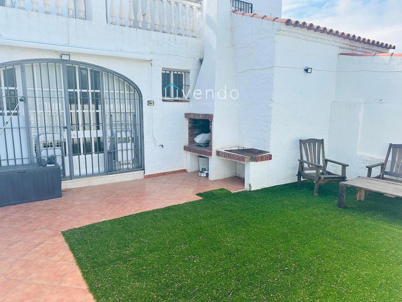 Adosado en venta Chiclana de la Frontera, Cádiz. Ref: 2486. Livendo Agencia Inmobiliaria