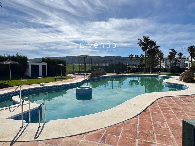 Piso en venta Zahara De Los Atunes, Cádiz. Ref: 2520. Livendo Agencia Inmobiliaria