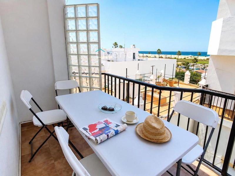Piso en venta Conil De La Frontera, Cádiz. Ref: 2622. Livendo Agencia Inmobiliaria