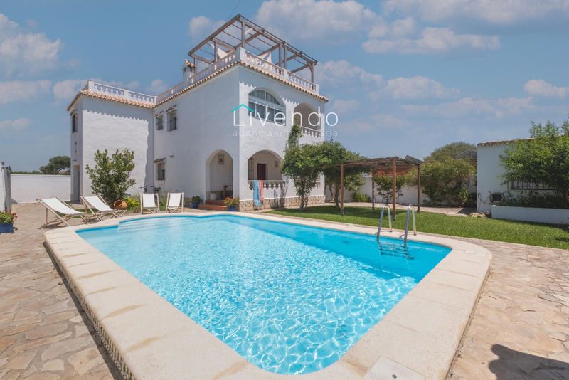 Detached Villa for sale Zahora, Cádiz. Ref: 2655. Livendo Agencia Inmobiliaria
